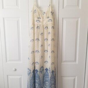 LOFT SILK AND SILVER METALLIC FORMAL DRESS